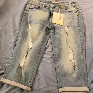 Blue Savvy Capri Jeans